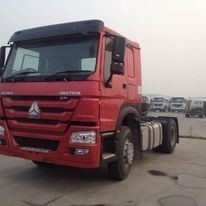 Heavy-Duty Shacman Sinotruk Làm thế nào máy kéo xe tải kéo đầu xe tải với công suất động cơ &gt;8L