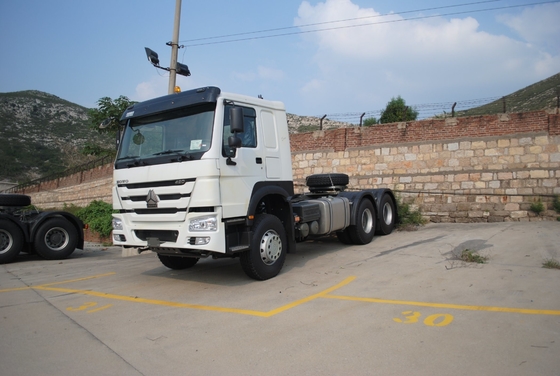 Sinotruk HOWO 6X4 xe kéo 371HP/420HP xe tải Trung Quốc 5800 * 2300 * 1500mm ở mức tốt nhất