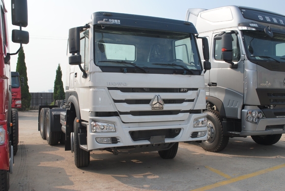 Sinotruk HOWO 6X4 xe kéo 371HP/420HP xe tải Trung Quốc 5800 * 2300 * 1500mm ở mức tốt nhất