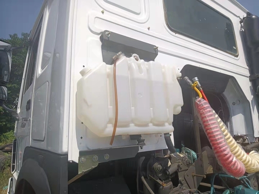 Sinotruk HOWO tay hai đầu xe tải máy kéo với chứng nhận ISO thanh toán an toàn