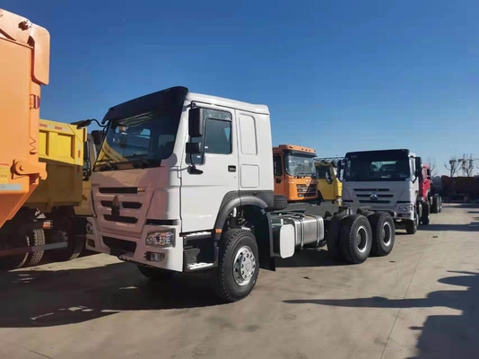 Xe tải đổ rác với dung lượng tải 21-30t và xe tải kéo cũ