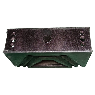 Các bộ phận hệ thống lái xe bánh xe Sinotruk HOWO Động cơ xe tải Bracket cao su gắn Az9725590031