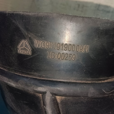 Sinotruk HOWO Truck Air Intake Hose cho động cơ WD615/WP10/WP12 Mô hình WG9719190009
