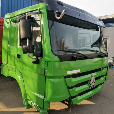 Máy kéo xe tải Sinotruk được tùy chỉnh với hệ thống điện và cabin hạng nặng