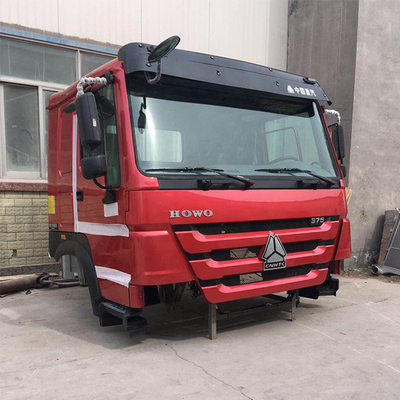 Máy kéo xe tải Sinotruk được tùy chỉnh với hệ thống điện và cabin hạng nặng