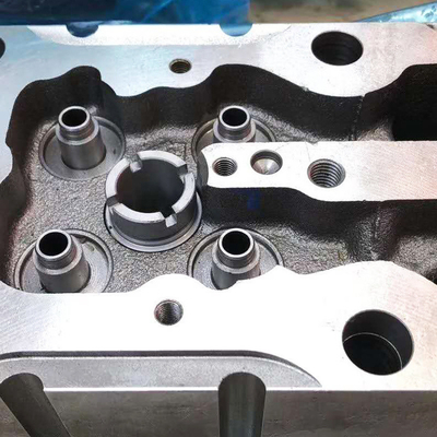 Sinotruk HOWO Wd615 Đầu xi lanh động cơ diesel Az1095040123 Chi tiết xe hơi tùy chỉnh