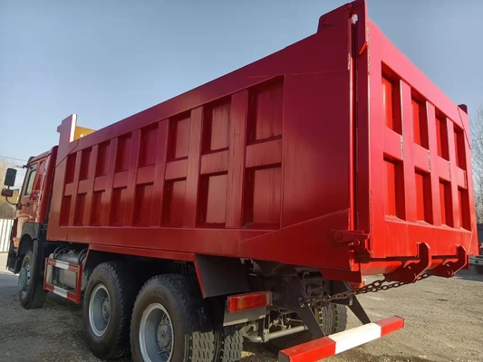 351-450 mã lực Sinotruk HOWO 336-380HP Xe tải bơm bơm với công suất động cơ> 8L
