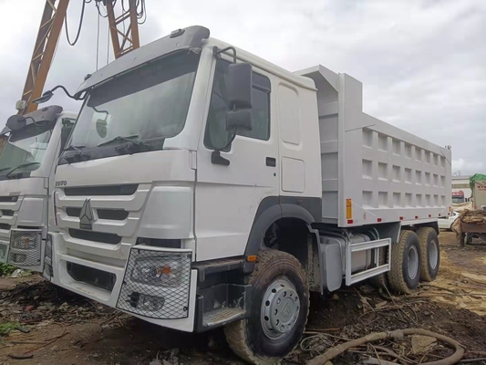 Xây dựng điều kiện làm việc tốt tay thứ hai Sinotruk HOWO 336-380HP xe tải dump tipper