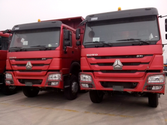 Chuỗi truyền tay Sinotruk 6X4 RC Truck Tipper 60ton Dump Truck với khung xe Hova