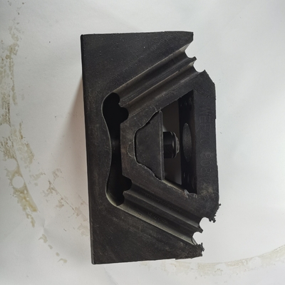 Sinotruk HOWO Truck Parts Đệm hỗ trợ động cơ phía sau với chính sách hoàn trả Wg9725593031