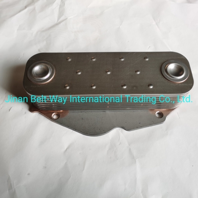 Sinotruk HOWO Truck Oil Cooler Vg1500010334 Thành phần hệ thống phanh màu đen