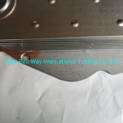 Sinotruk HOWO Truck Oil Cooler Vg1500010334 Thành phần hệ thống phanh màu đen
